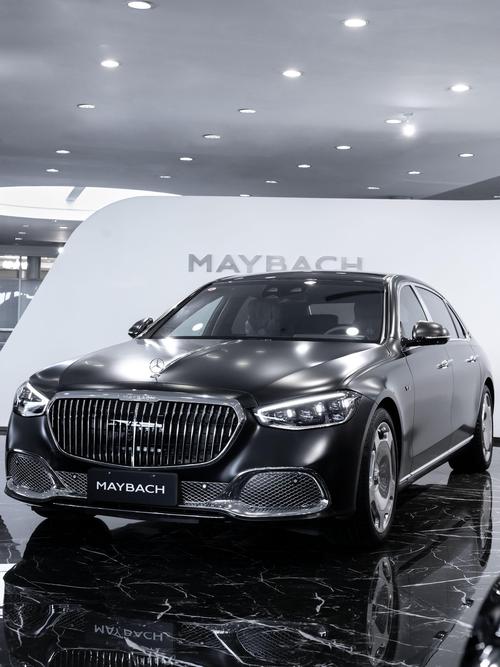 佛山293岚图汽车的售后服务让用户无忧出行，迈巴赫未来的豪华车趋势